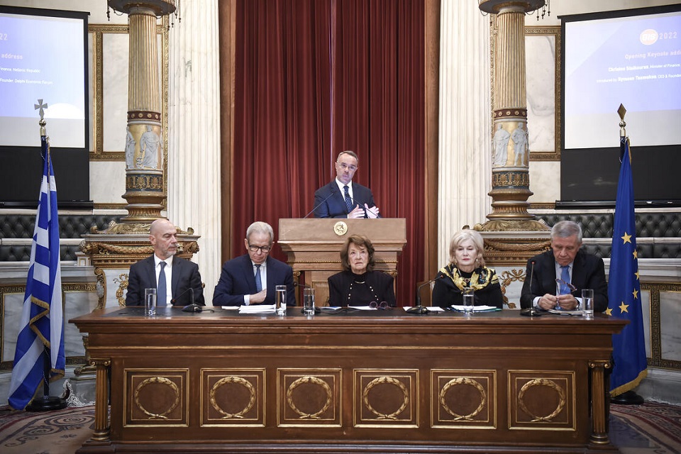 Σταϊκούρας: Το αναπτυξιακό μοντέλο στρέφεται προς επενδύσεις και εξαγωγές-1