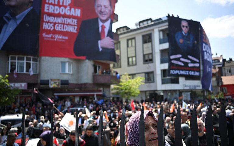 Ερντογάν για μετατροπή Αγίας Σοφίας σε τζαμί: «Η Δύση είχε τρελαθεί, αλλά εγώ το έκανα»