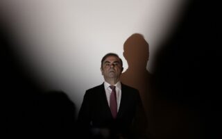 O Ghosn στην αντεπίθεση: Εναντίον της Nissan ο πρώην γίγαντας της αυτοκινητοβιομηχανίας