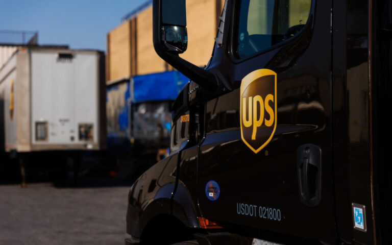 ΗΠΑ: Η UPS συμφωνεί να καταργήσει το σύστημα μισθών δύο ταχυτήτων