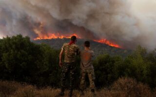 Εβρος: Φουντώνει η φωτιά – Μάχη για 13η μέρα