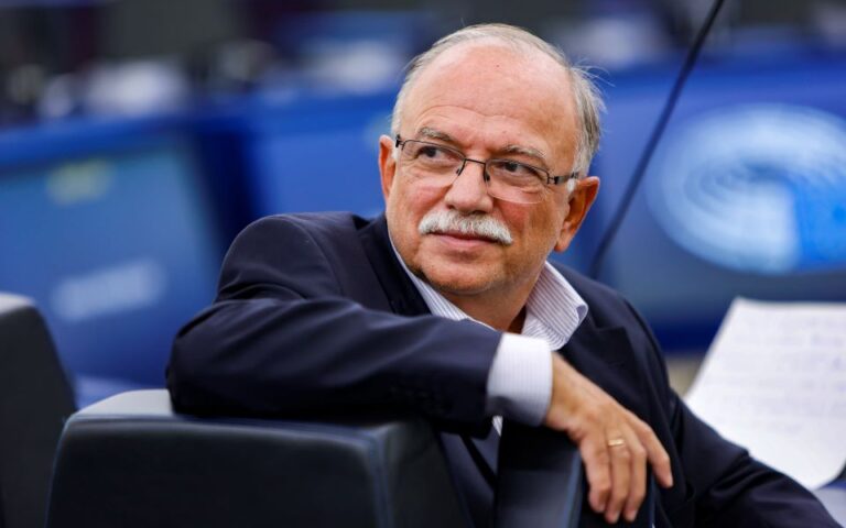 ΣΥΡΙΖΑ: Αποχωρεί και ο ευρωβουλευτής Δημ. Παπαδημούλης