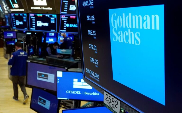 Goldman Sachs: Δεν βλέπει πια μείωση επιτοκίων από τη Fed τον Ιούλιο