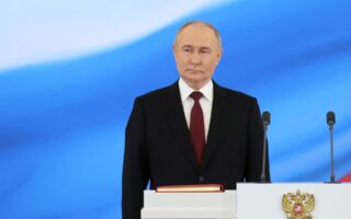 Πούτιν: Ορκίστηκε για πέμπτη θητεία στον προεδρικό θώκο