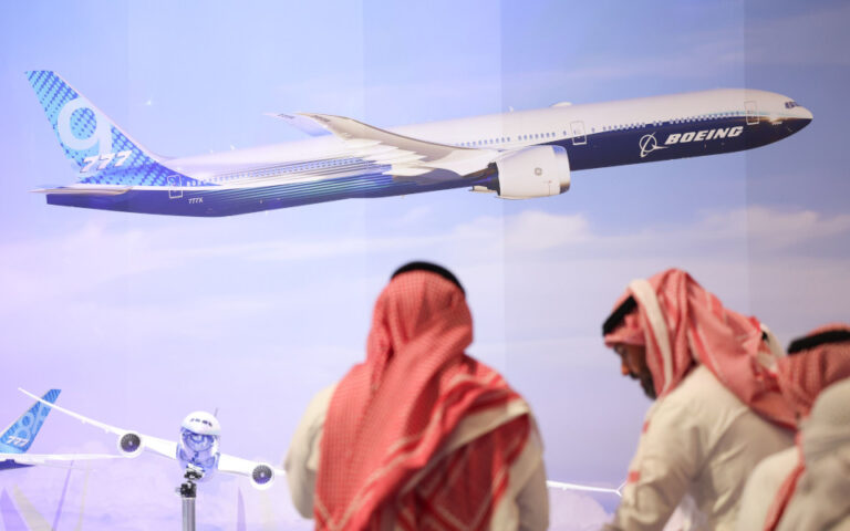 Η Boeing θα χρειαστεί χρόνια για την ανάκαμψη, προβλέπει ο πρόεδρος της Emirates