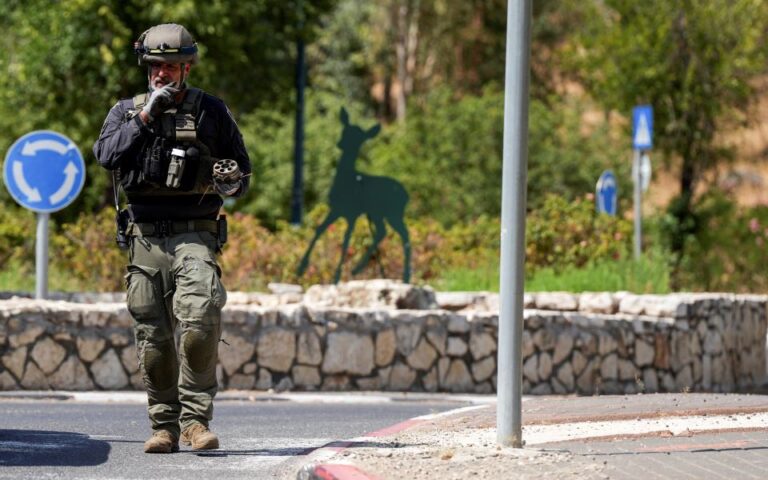 Πυρά στα σύνορα Ισραήλ-Λιβάνου – Eντείνεται η ανησυχία για ευρύτερο πόλεμο
