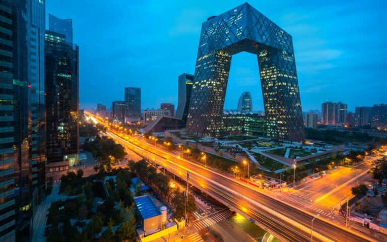 Νέο μοντέλο ανάπτυξης από το Πεκίνο