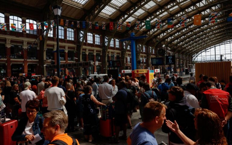 Γαλλία: Σαμποτάζ στα τρένα – Παραμένουν τα προβλήματα