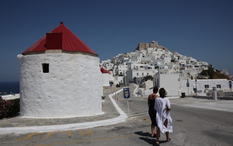 Αστυπάλαια: Στην κορυφή των 7 πιο εντυπωσιακών προορισμών του κόσμου