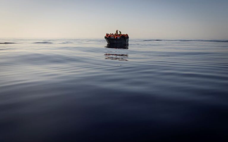 Η Ισπανία ζητεί περιπολίες του Frontex στα ανοικτά των βορειοδυτικών ακτών της Αφρικής